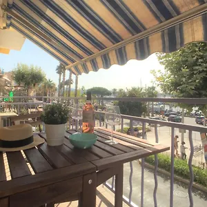 Le 2 - Un Balcon Sur Le Port Appartement