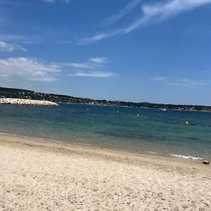 A Pied Du Port De Et De Sa Appartement